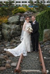 Nina & Kurt Simple AJ dock simple location3